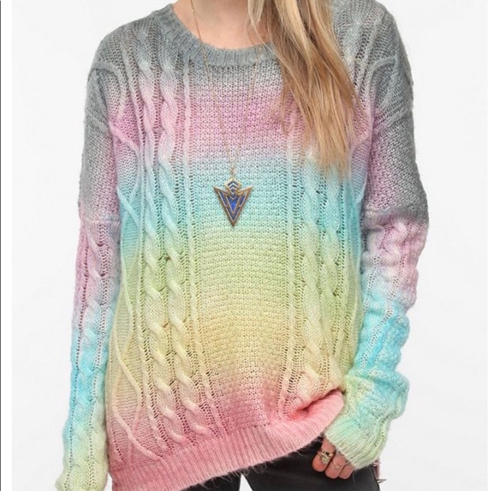 UNIF Cake Cable Sweater 💕